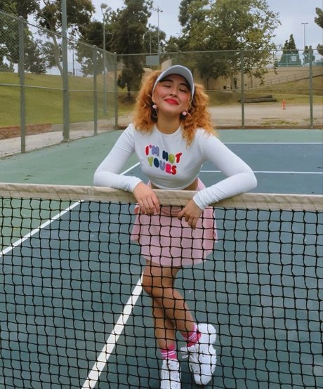 Sylvia Mari Claire xxx star img