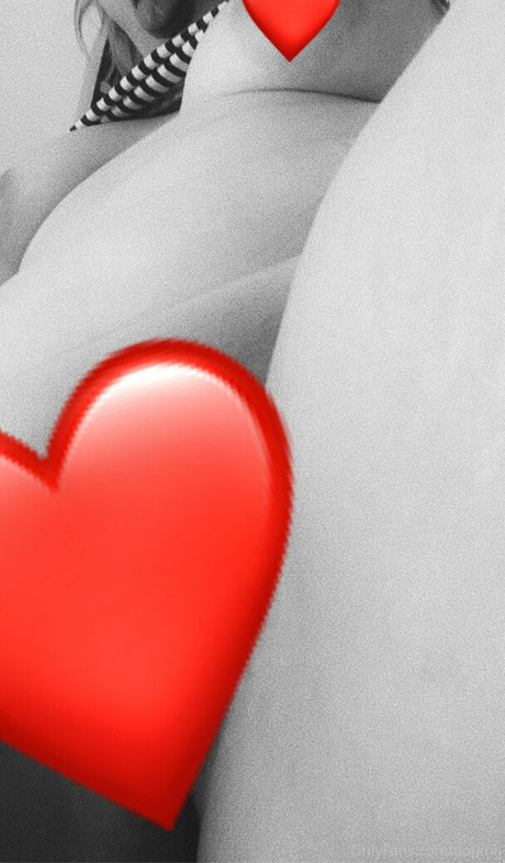 dotknij pornstar erotic photo