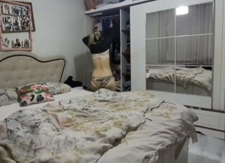 Zeynep Tumbek nice actress image