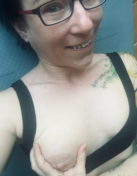 starkandkinky hot star pictures