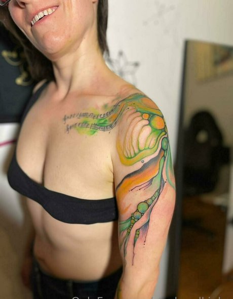 asian pawg onlyfans adult photos