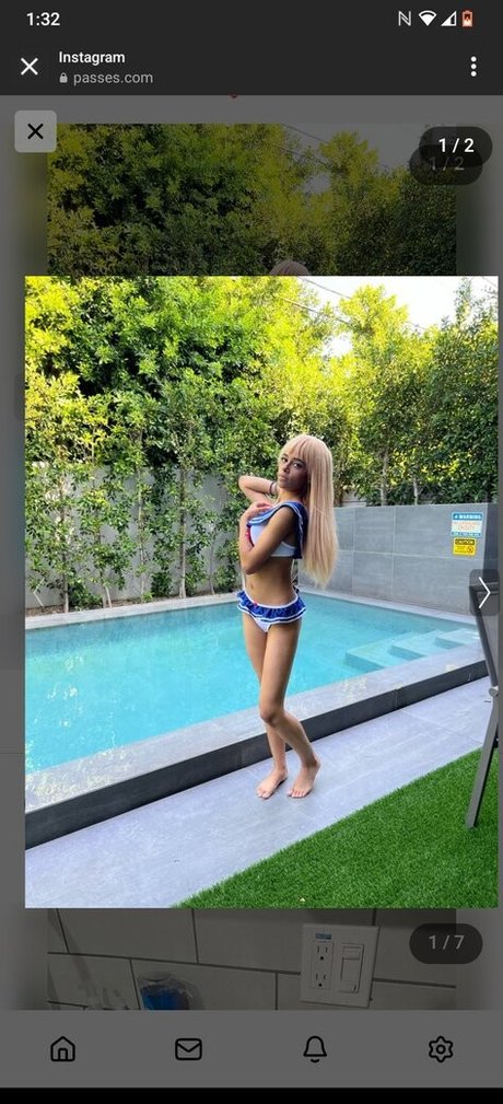 Moonkiller17 model hot photos