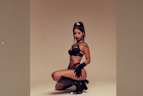 Bruna Fortaleza pornstar perfect picture