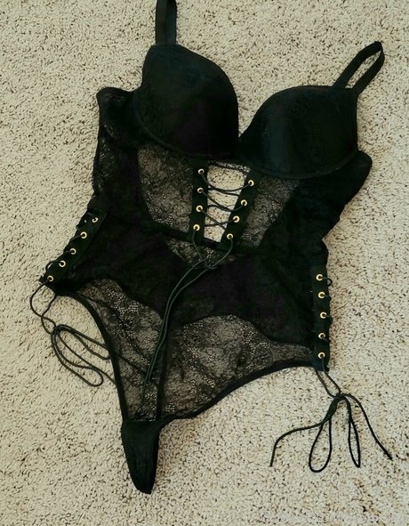 dumbxxtch model free images