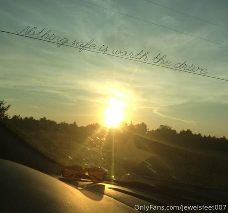 skylarjewel007 star nudes img