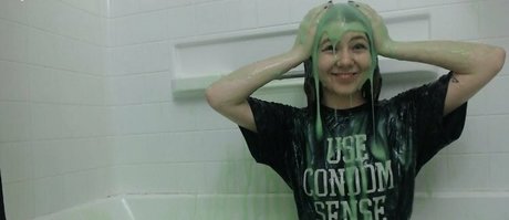 saadlilthot pornographic actress image