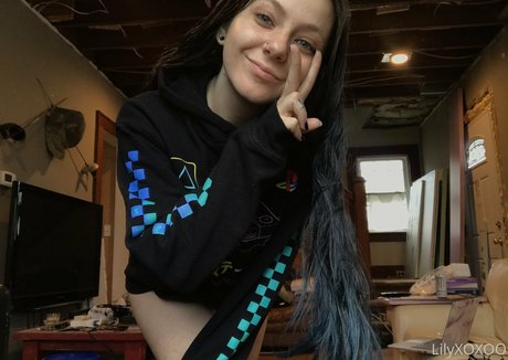 asian top onlyfans exclusive picture