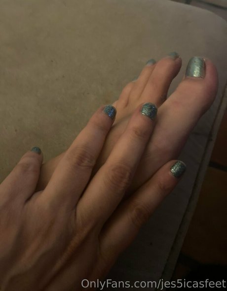 jes5icasfeet erotic pornstar image