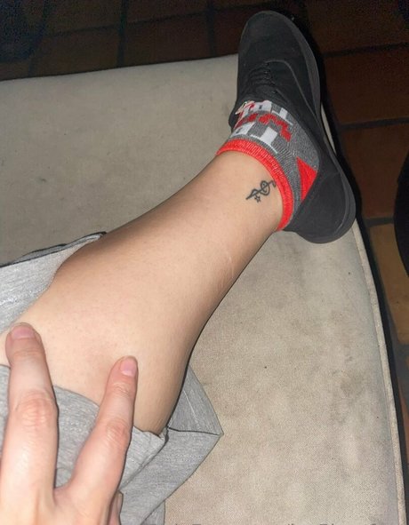 jes5icasfeet star top gallery