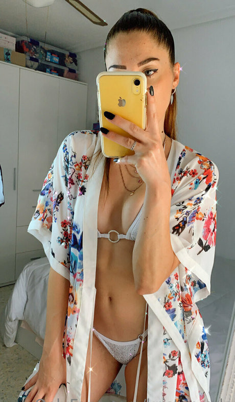 kristenrodz nude model archive