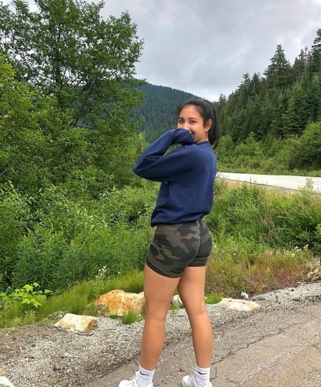 lunahainsworth pretty actress gallery