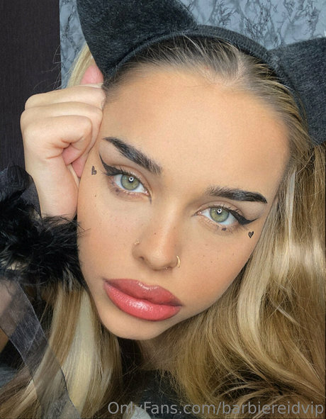 barbiefantasylucy sex actress galleries