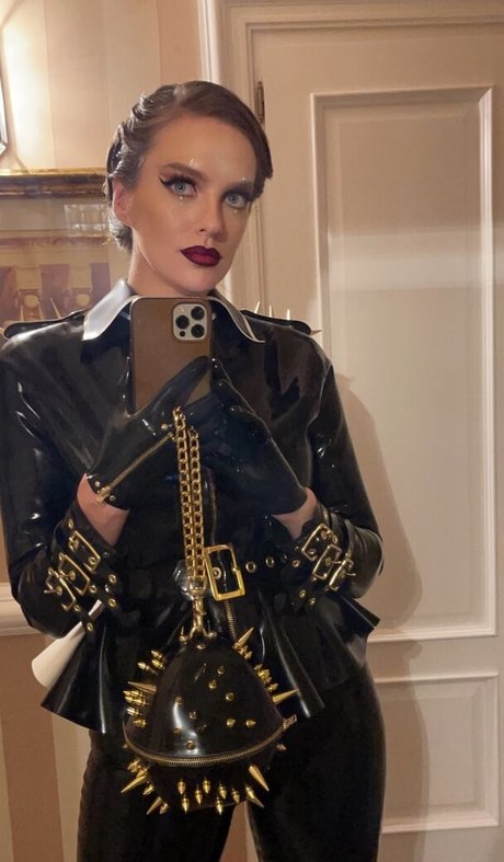 Gummipuppet star perfect photo