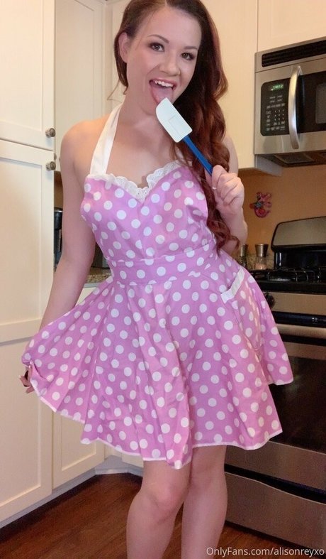 alisonreyxo model free pic