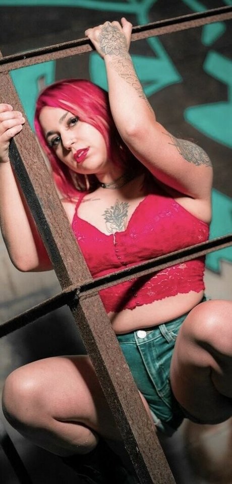 alyssalotus perfect star image