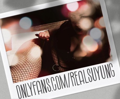 Su Yung model hot image