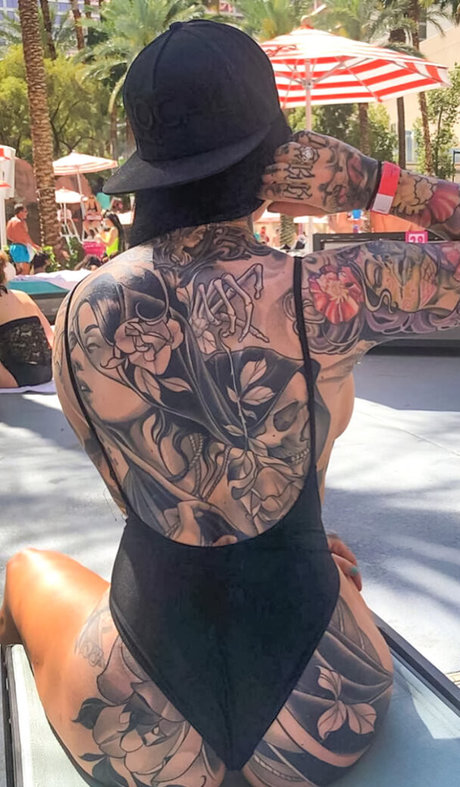 Marisa Laren model sex photos