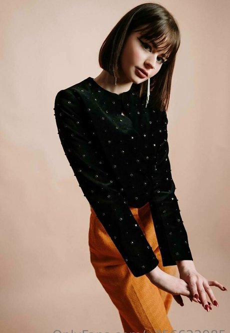 ashley bamby exclusive model archive