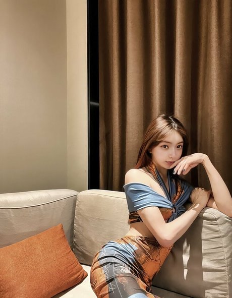 mature asian onlyfans free porn pic