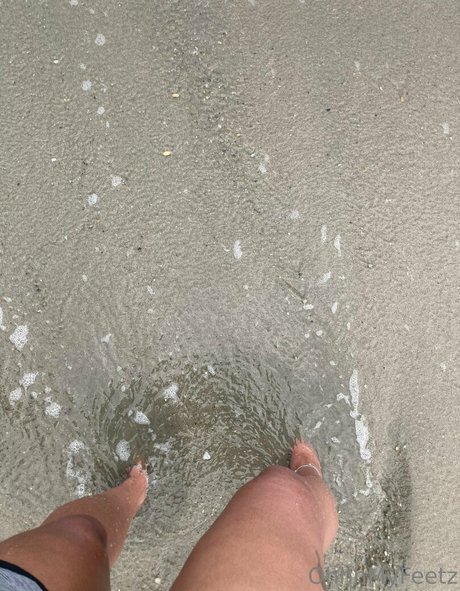 ohhhmyfeetz free model images