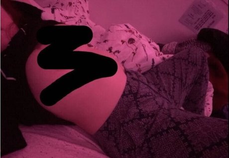 Bailey Grey art model photo