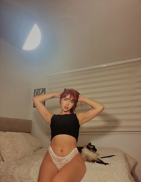 Natalia Torres sexy model img