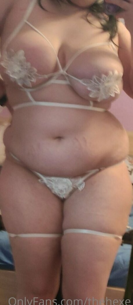 thehexe nudes actress images