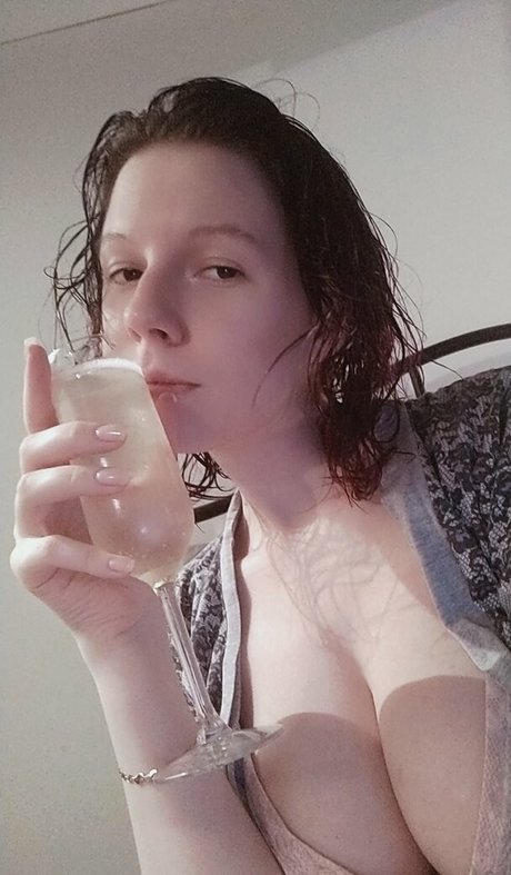 Nanarin pornstar pretty photos