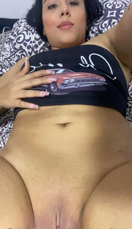 amateur lesbian onlyfans porn pic