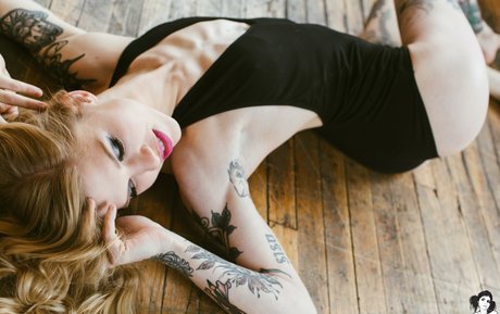 Auric porn actress gallery