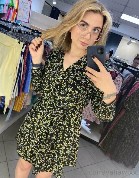 valiawixx pornstar pretty pictures