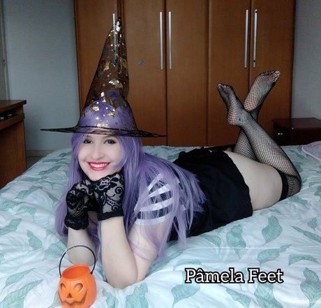 PamFeet pornstar perfect picture