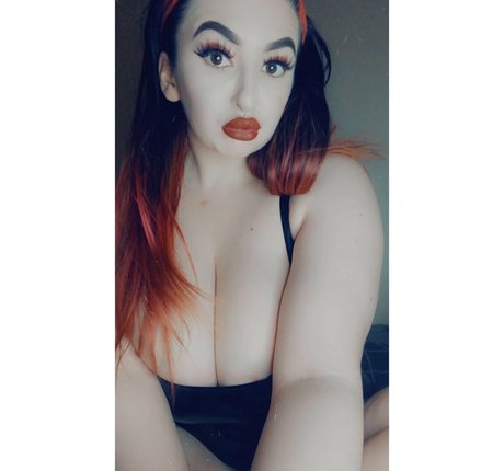 pregnant xxx onlyfans naked picture