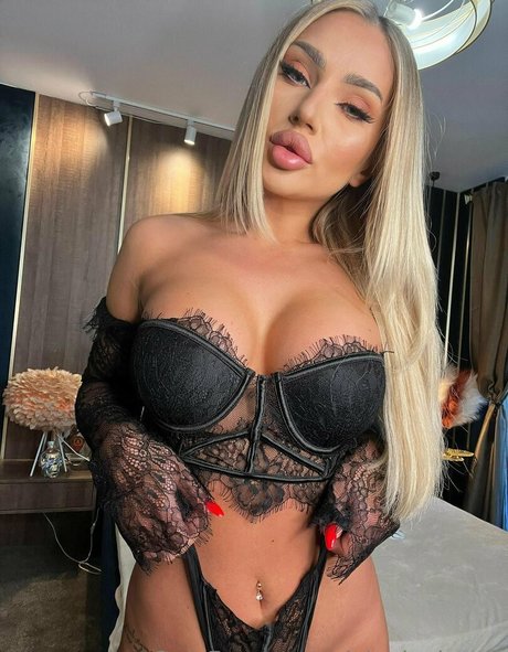 vickyduchesss hot model photos