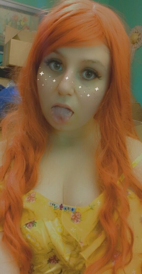 elladonella free model nice photo