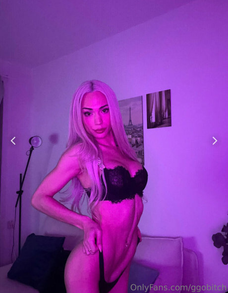 Georgina Navarro sexy star pictures