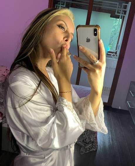 gloria2m perfect star pictures