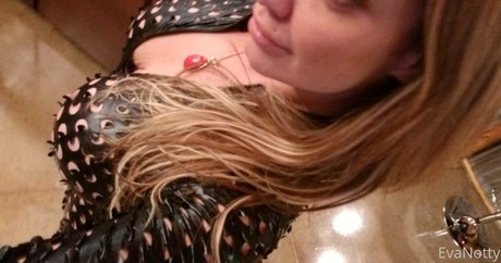 evabnotty free star pic