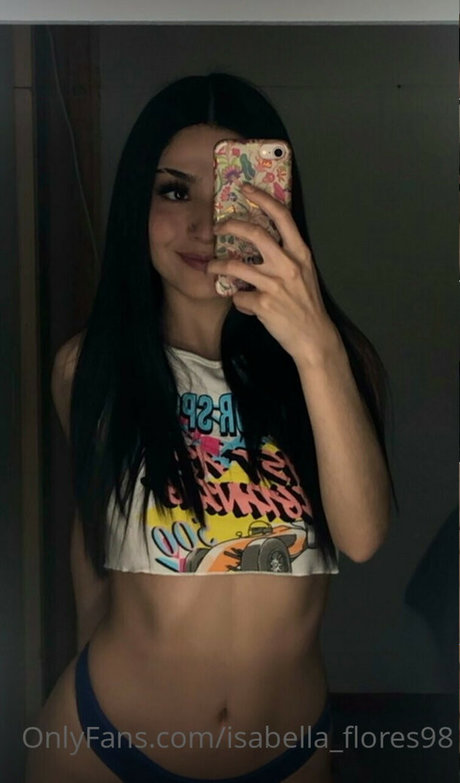 Isabella flores98 naked actress img