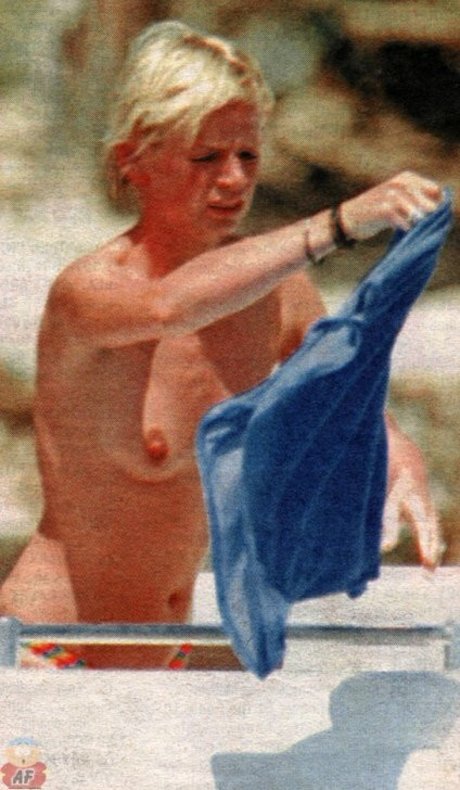 blonde cum onlyfans sexy nude photo