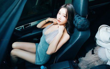 Yeon Yu high quality model image