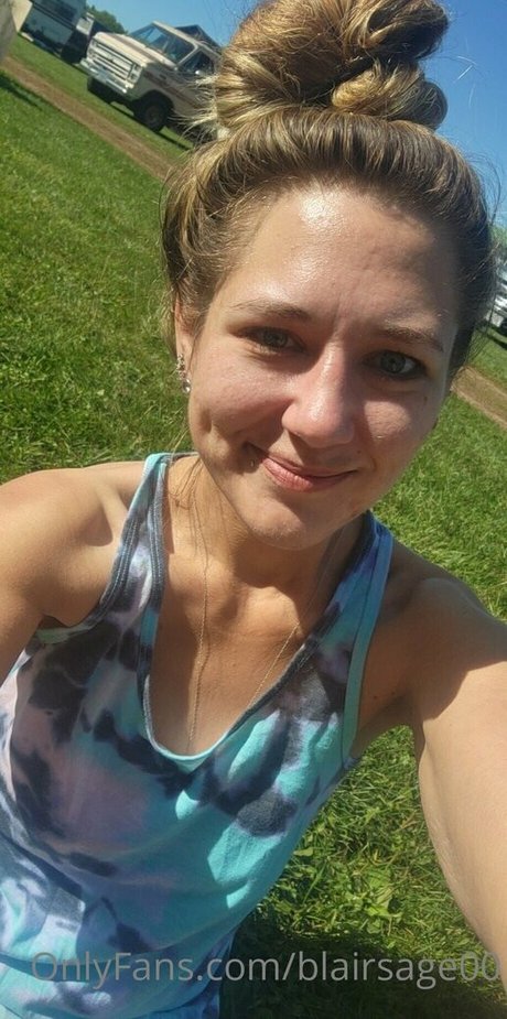 blairsage00 xxx model img