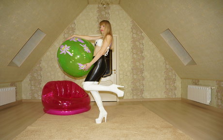 allatexa naked star pic