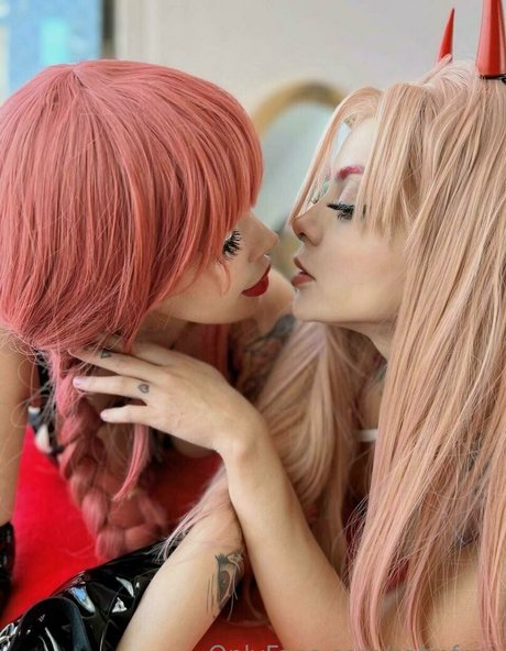 curvy girls onlyfans sexy nude pics