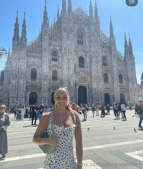 ladyboy asian onlyfans pornos pics