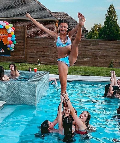 Penelope East Chexit star pornographic gallery