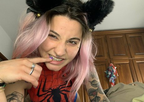 medium tits onlyfans free sex galleries