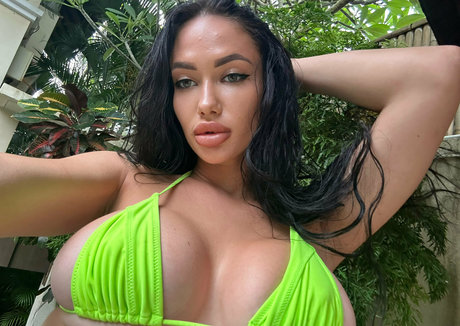 flexible girl hot Quick model image