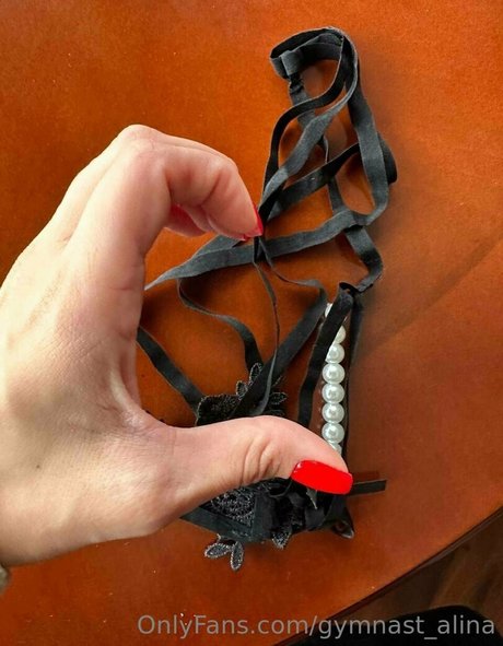 flexible girl hot art star pics