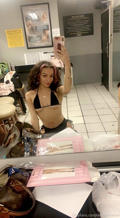 aaliyahcruz00 star images